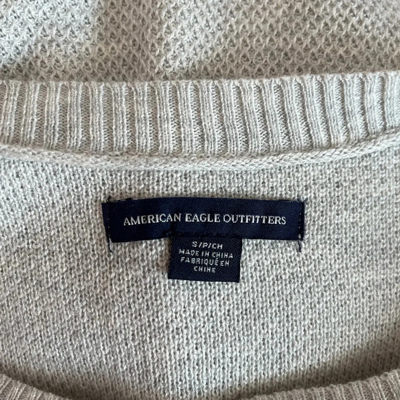 American Eagle Light Gray Waffle Knit Pullover Sweater Small Women’s - Picture 7 of 9